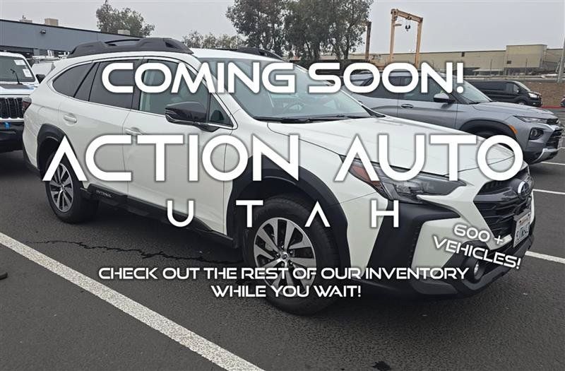 Used 2024 Subaru Outback Premium AWD/4WD image 1