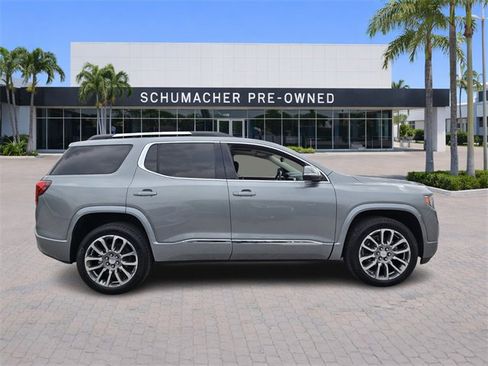 Certified 2023 GMC Acadia Denali w/ Denali Ultimate Package image 8