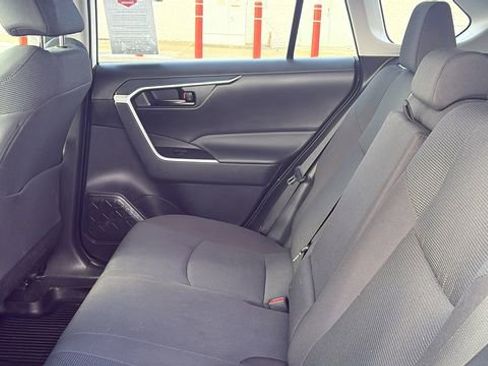 Certified 2023 Toyota RAV4 LE image 21