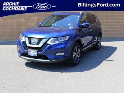 Used 2017 Nissan Rogue SL w/ SL Premium Package