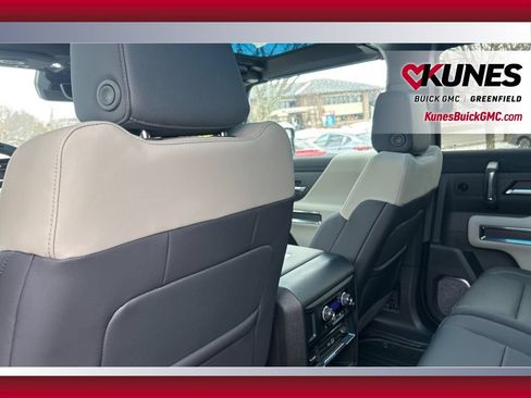 New 2026 GMC Hummer EV SUV AWD/4WD image 29