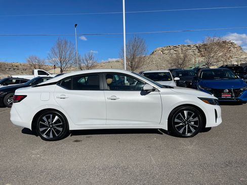 New 2025 Nissan Sentra SV w/ SV Premium Package image 8