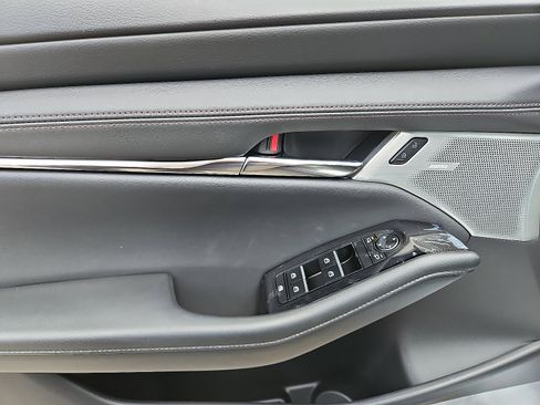 New 2026 MAZDA MAZDA3 2.5 S Hatchback w/ Premium Pkg image 10