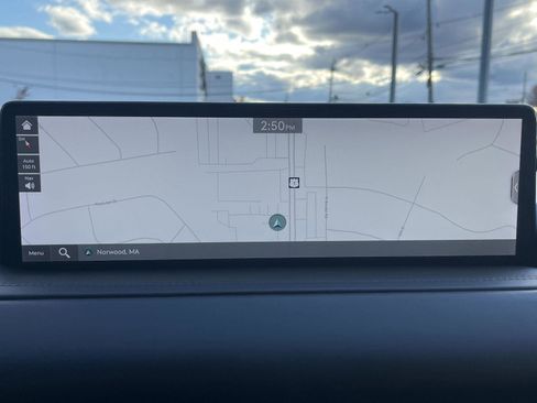 Used 2023 Genesis GV80 2.5T w/ Prestige Package image 17