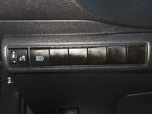 Used 2024 Toyota Corolla LE FWD image 13