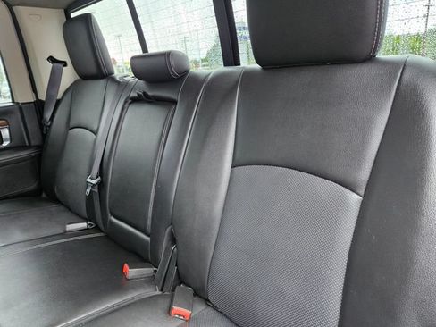 Used 2015 RAM 1500 Laramie w/ Convenience Group AWD/4WD image 12
