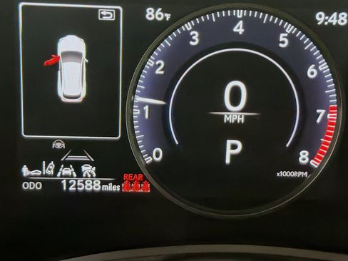 Used 2025 Lexus NX 250 FWD w/ Towing Package (2000 Lbs) image 18