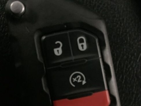 Used 2022 Jeep Gladiator Overland w/ Popular Equipment Package image 41