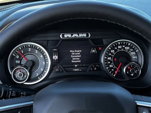 Used 2025 RAM 1500 Big Horn image 13