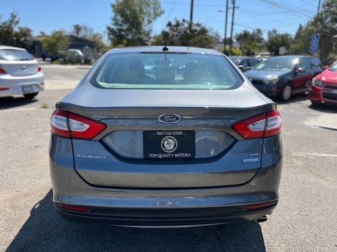 Used 2014 Ford Fusion SE w/ Equipment Group 202A image 6