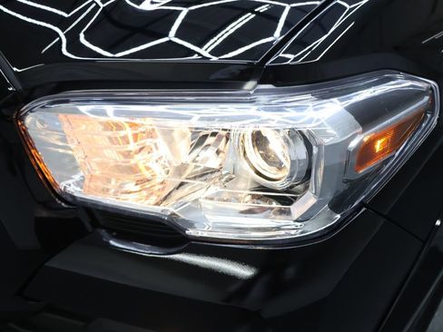 Used 2023 Toyota Tacoma SR5 image 26