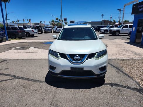 Used 2015 Nissan Rogue SV w/ SV Moonroof Package AWD/4WD image 6