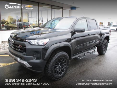 Used 2024 Chevrolet Colorado Trail Boss w/ Advanced Trailering Package image 1