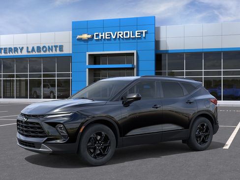 New 2026 Chevrolet Blazer LT w/ Midnight/Sport Edition FWD image 3