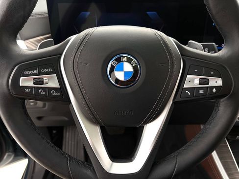 Used 2024 BMW X5 xDrive50e w/ Executive Package AWD/4WD image 16