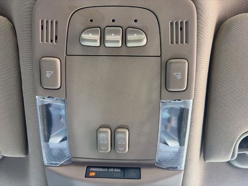 Used 2008 Buick Lucerne CXL w/ Driver Confidence Package FWD image 22