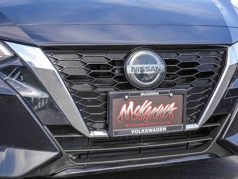 Used 2023 Nissan Sentra SV FWD image 5