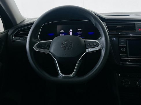 Used 2023 Volkswagen Tiguan S image 17