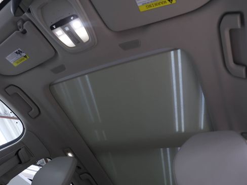 Certified 2022 Volvo XC60 B6 Inscription w/ Advanced Package image 23