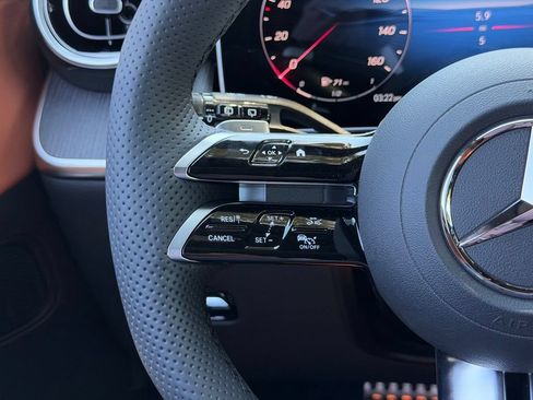 New 2026 Mercedes-Benz GLC 300 image 23
