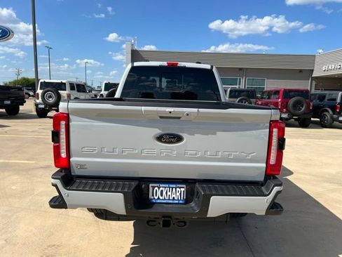 New 2026 Ford F250 Lariat w/ Black Appearance Package AWD/4WD image 6