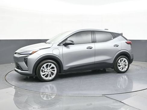 New 2027 Chevrolet Bolt LT FWD image 5