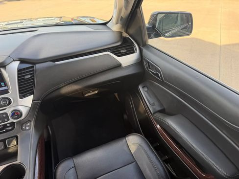 Used 2019 GMC Yukon SLT w/ Premium Edition AWD/4WD image 69