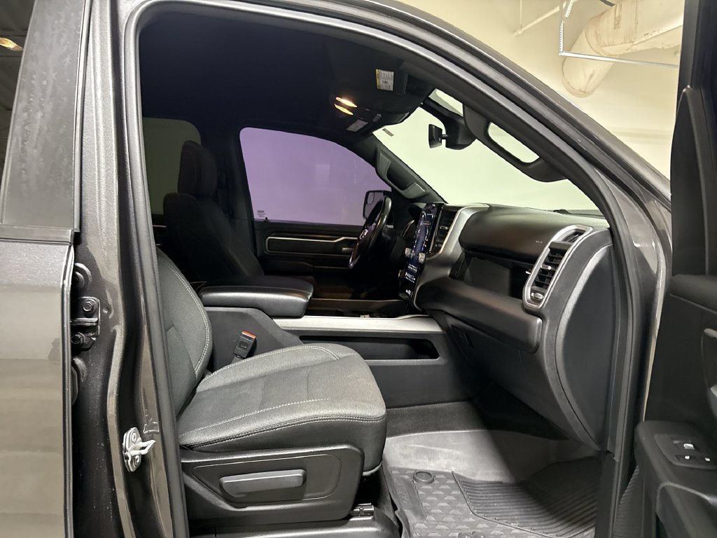 Used 2021 RAM 1500 Big Horn AWD/4WD image 22