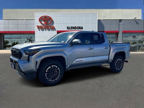 New 2026 Toyota Tacoma TRD Sport image 7