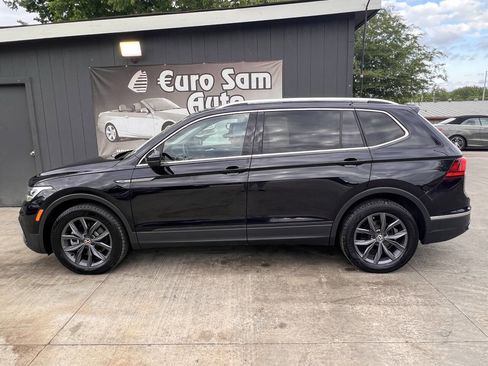 Used 2023 Volkswagen Tiguan SE FWD image 5