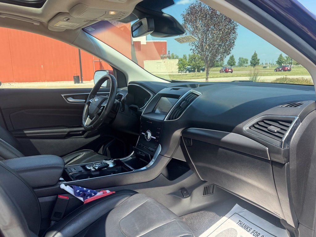 Used 2020 Ford Edge Titanium w/ Canadian Touring Package AWD/4WD image 27