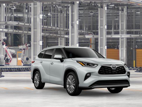 New 2026 Toyota Highlander Platinum AWD/4WD image 17