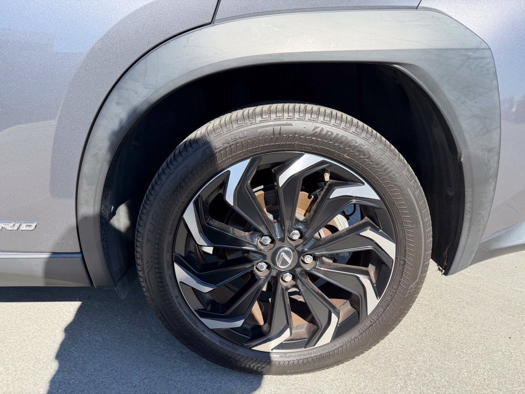Used 2021 Lexus UX 250h F Sport w/ Accessory Package (Z1) AWD/4WD image 2