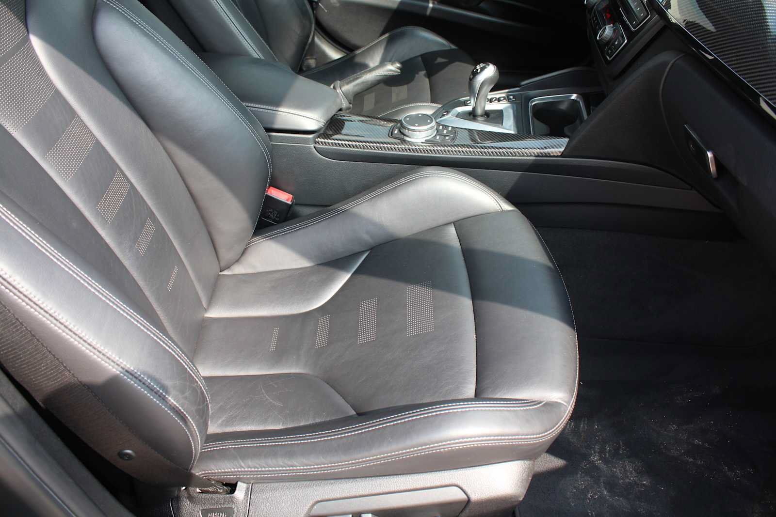 Used 2015 BMW M3 RWD image 18