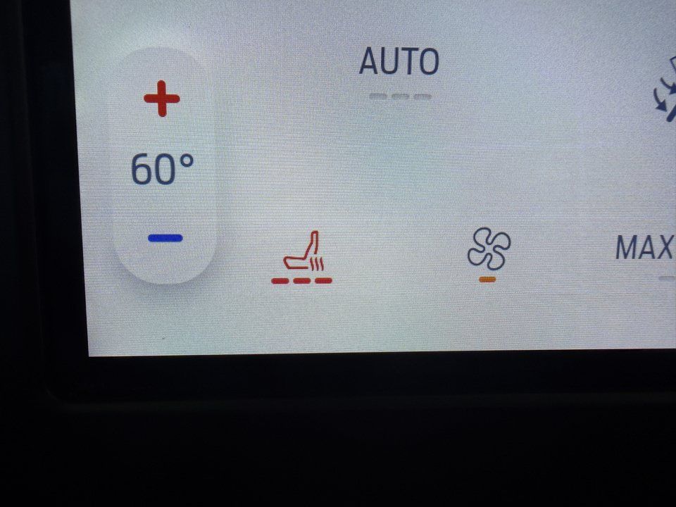 Used 2024 Ford Edge SEL w/ Cargo Accessory Package AWD/4WD image 18