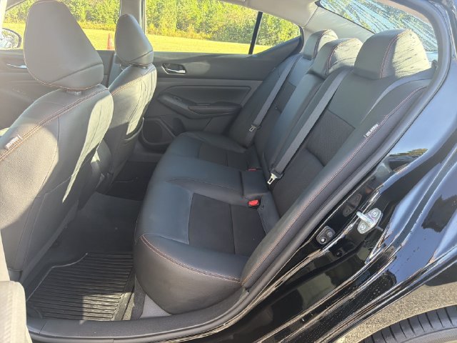 Certified 2022 Nissan Altima 2.5 SR w/ Midnight Edition Package AWD/4WD image 22