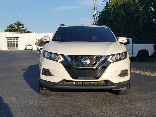 Used 2020 Nissan Rogue Sport SV FWD image 2