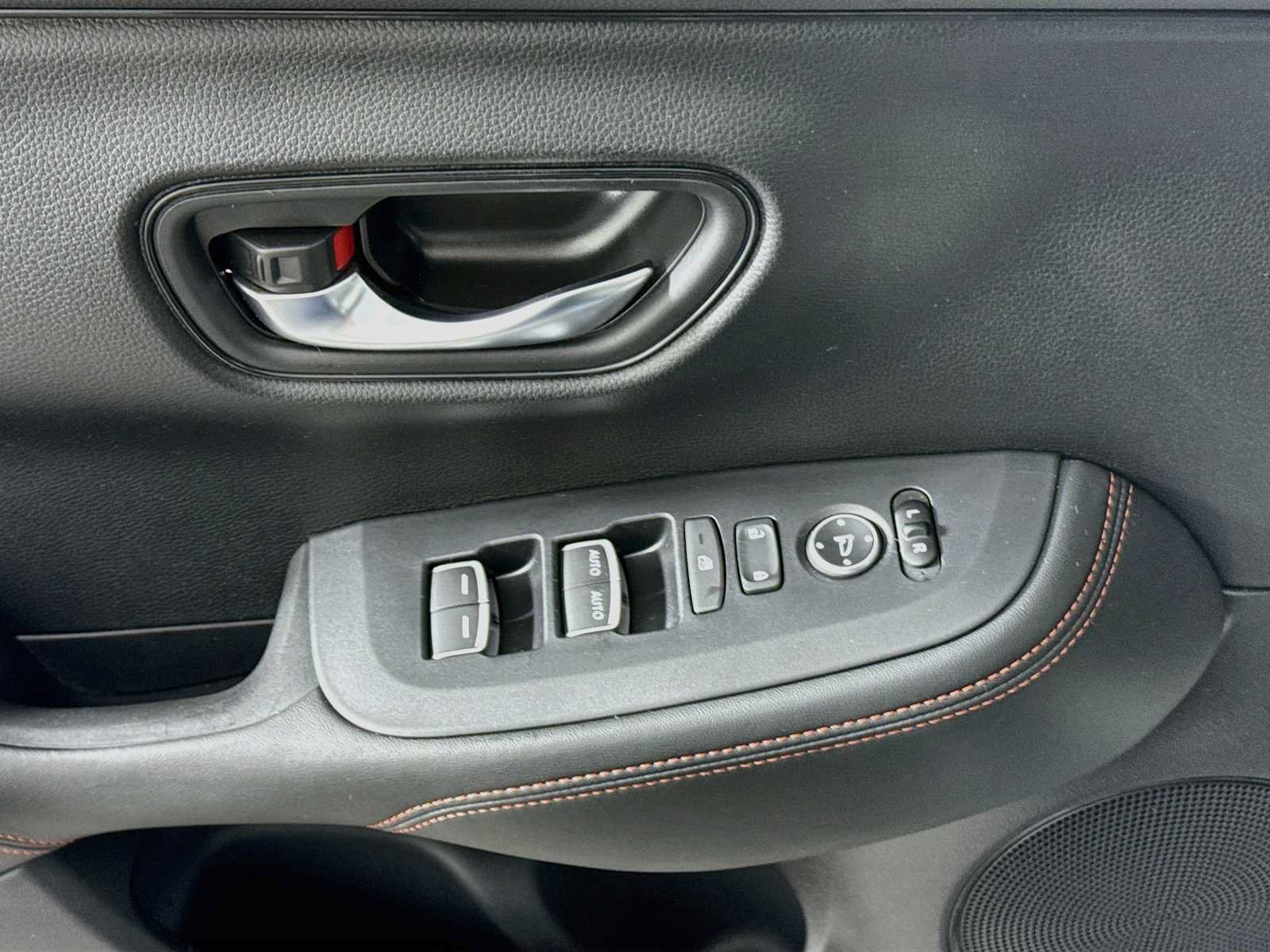 Certified 2024 Honda HR-V Sport image 15