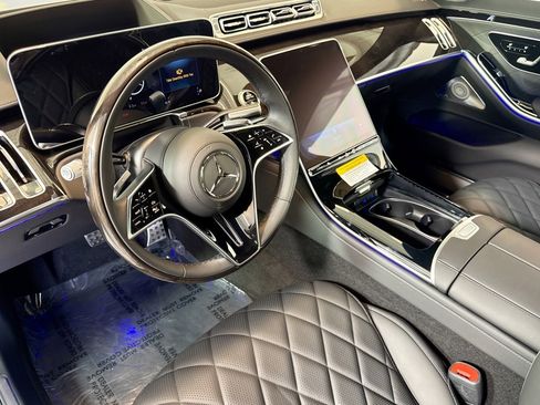 New 2026 Mercedes-Benz S 580 4MATIC Sedan image 9