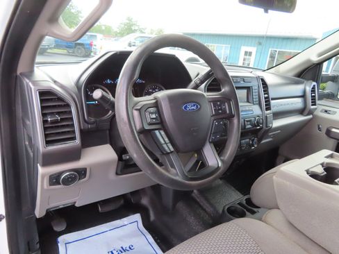 Used 2019 Ford F250 XLT image 29