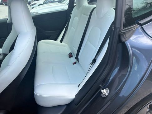 Used 2023 Tesla Model 3 Standard Range RWD image 12
