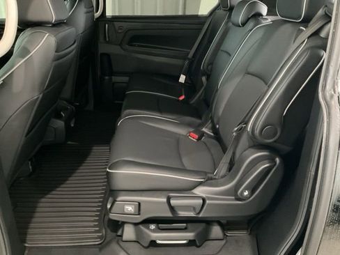 New 2026 Honda Odyssey Touring image 20