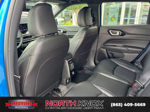 New 2026 Jeep Compass Latitude AWD/4WD image 15