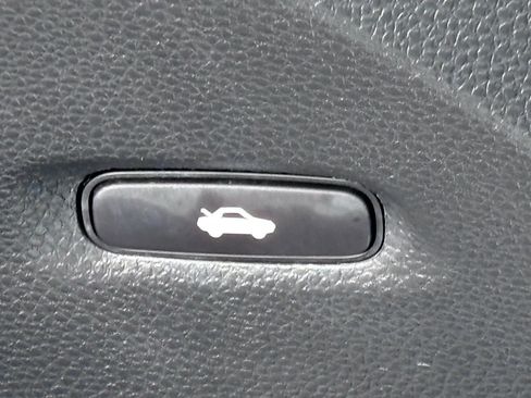Certified 2024 Honda Civic LX image 22