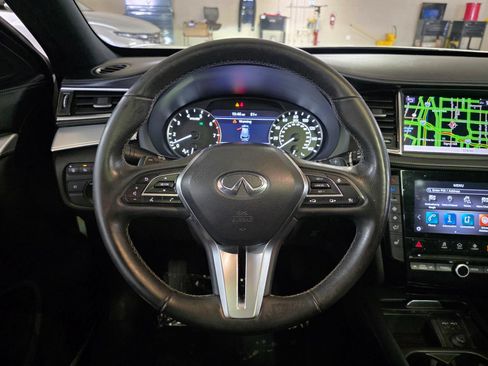 Used 2020 INFINITI QX50 Essential w/ Edition 30 Package FWD image 29
