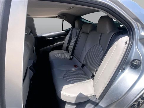 Used 2022 Toyota Camry SE w/ Audio Upgrade Package FWD image 20