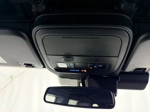 New 2025 Ford Bronco Outer Banks image 43