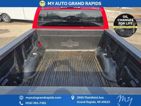 Used 2020 Chevrolet Colorado LT image 24