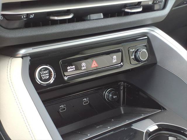 Certified 2025 Audi Q5 2.0T Premium AWD/4WD image 19