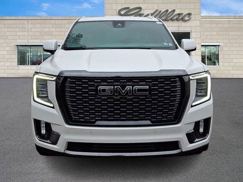 Used 2023 GMC Yukon XL Denali Ultimate w/ LPO, Floor Liner Package image 3